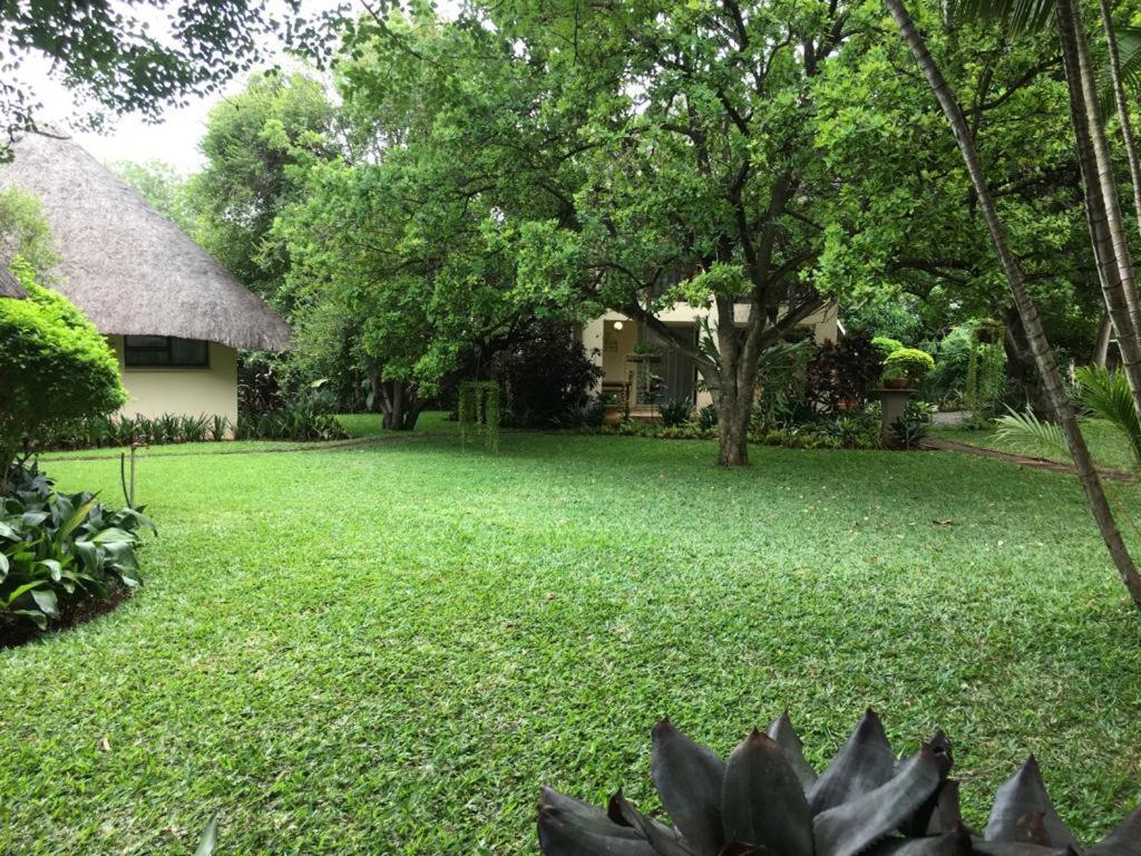 Acasia Guest Lodge Komatipoort Exterior foto